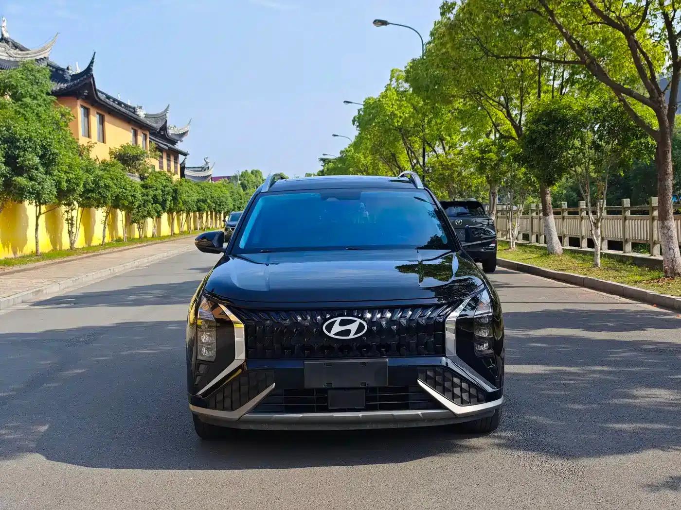 Beijing Hyundai ix35 2023 Model LUX 2.0L Premium Edition — миниатюра 2