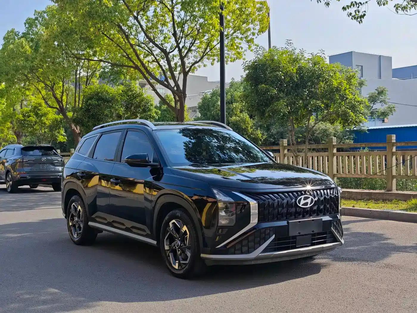 Beijing Hyundai ix35 2023 Model LUX 2.0L Premium Edition — миниатюра 3
