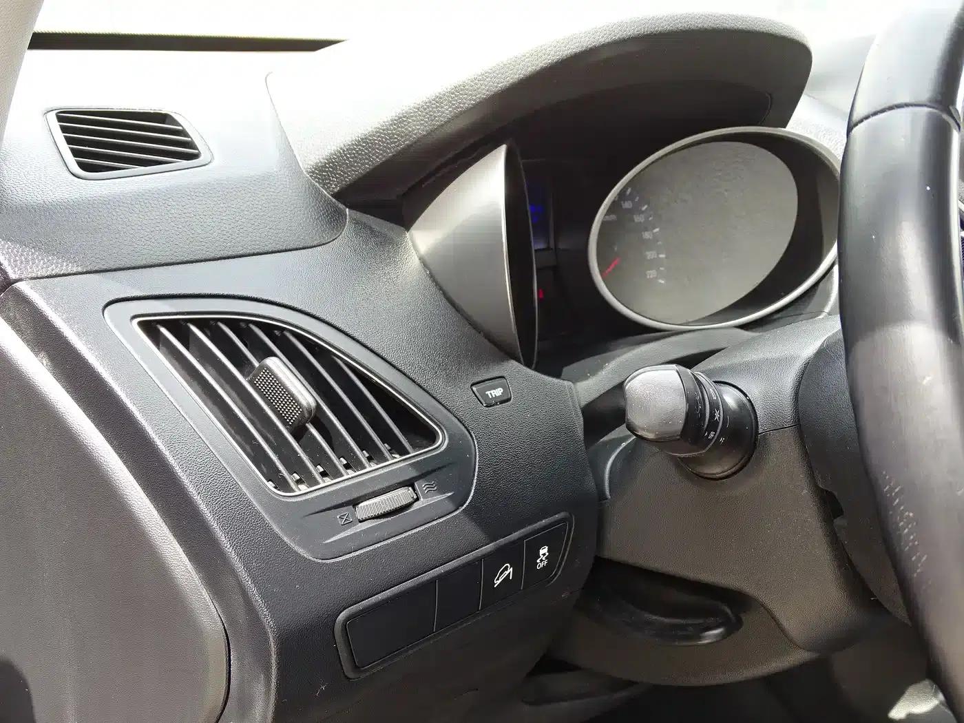 Beijing Hyundai ix35 2010 2.0L Automatic 2WD Elite GLS — миниатюра 19