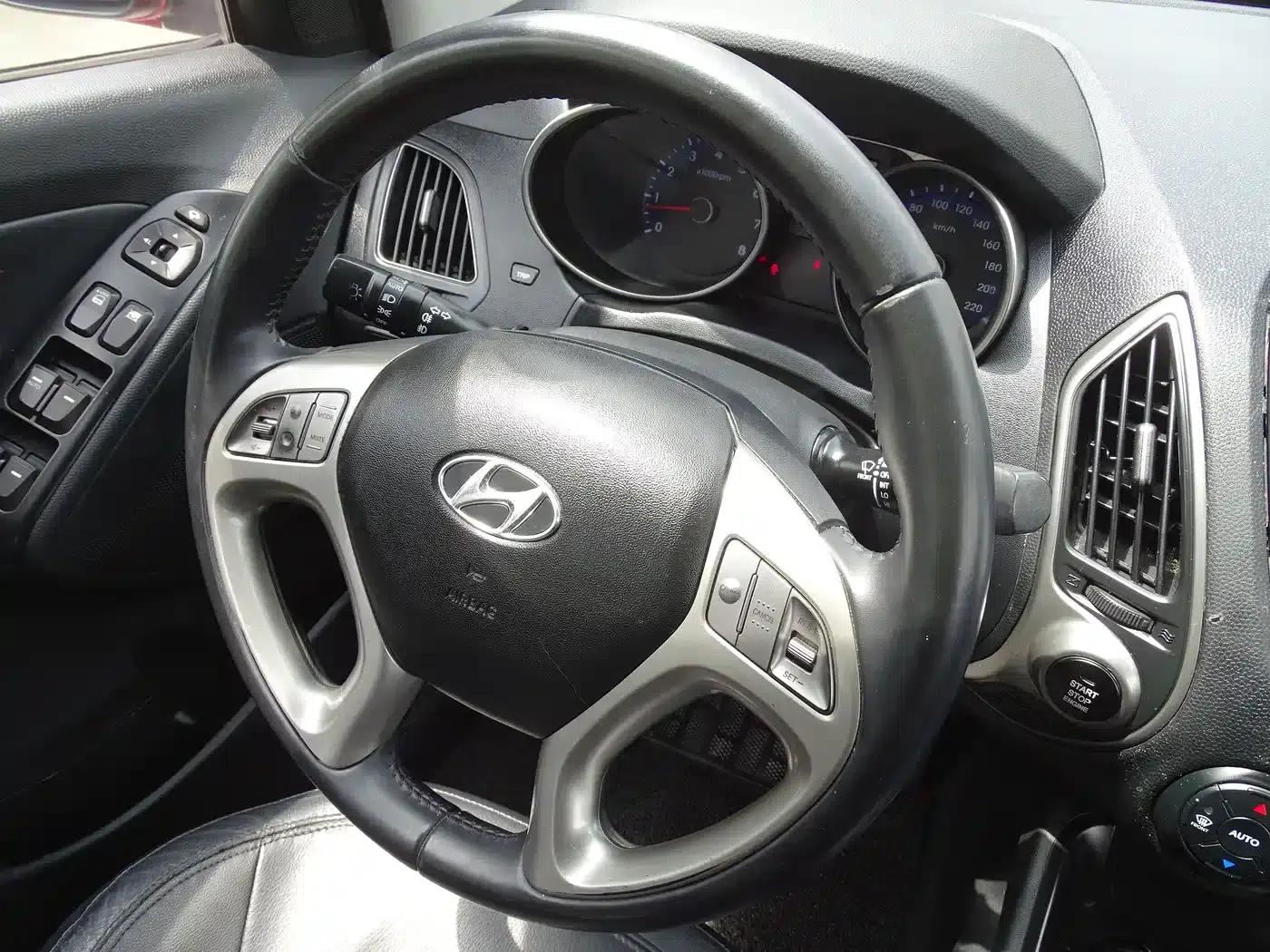 Beijing Hyundai ix35 2010 2.0L Automatic 2WD Elite GLS — миниатюра 23