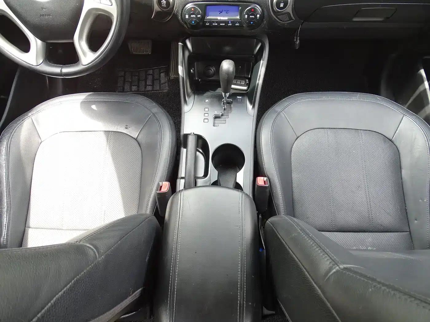 Beijing Hyundai ix35 2010 2.0L Automatic 2WD Elite GLS — миниатюра 24