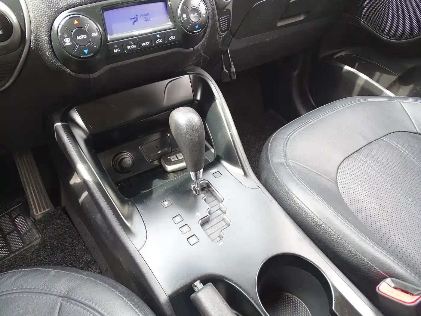 Beijing Hyundai ix35 2010 2.0L Automatic 2WD Elite GLS — миниатюра 25