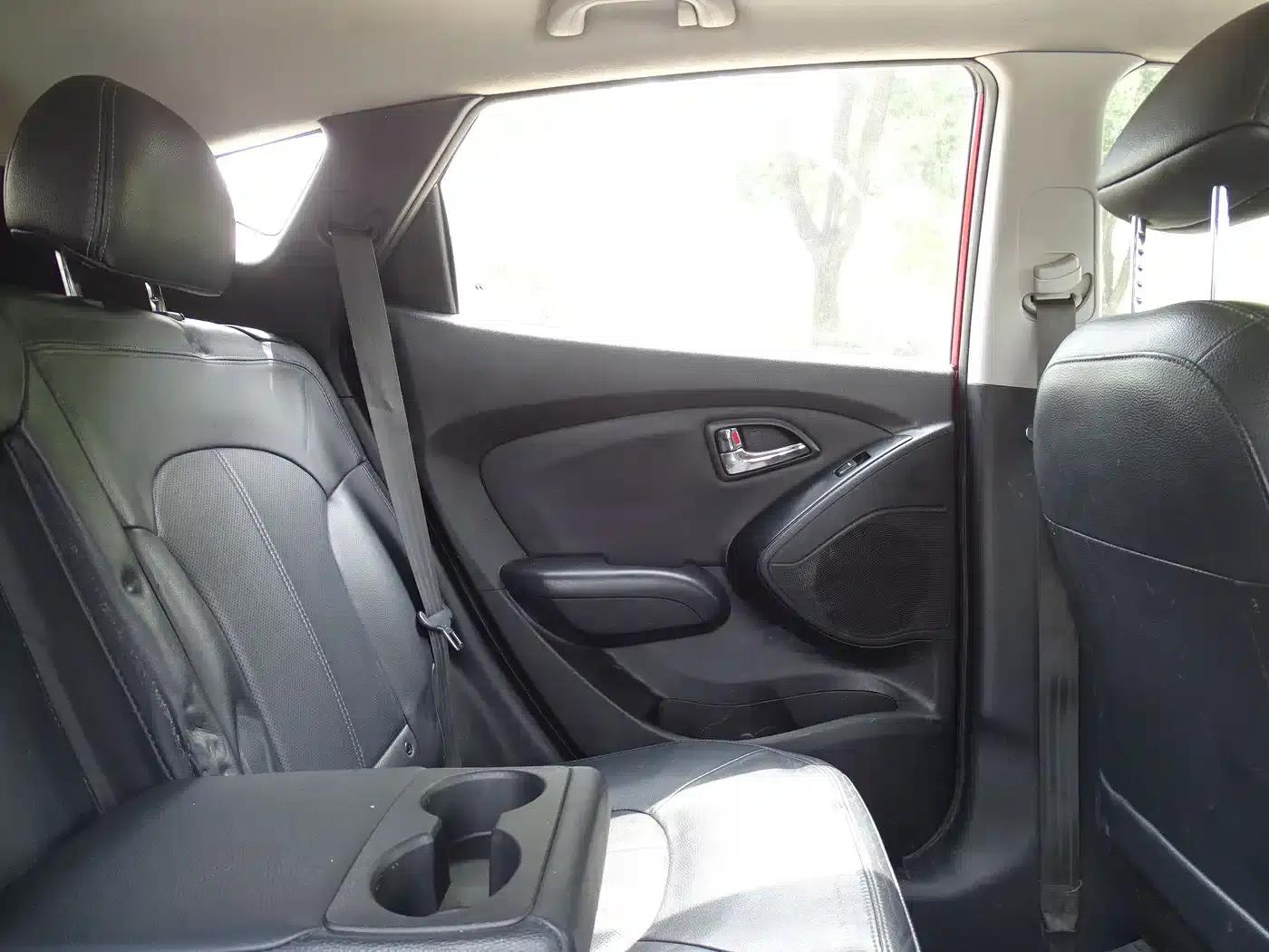 Beijing Hyundai ix35 2010 2.0L Automatic 2WD Elite GLS — миниатюра 27
