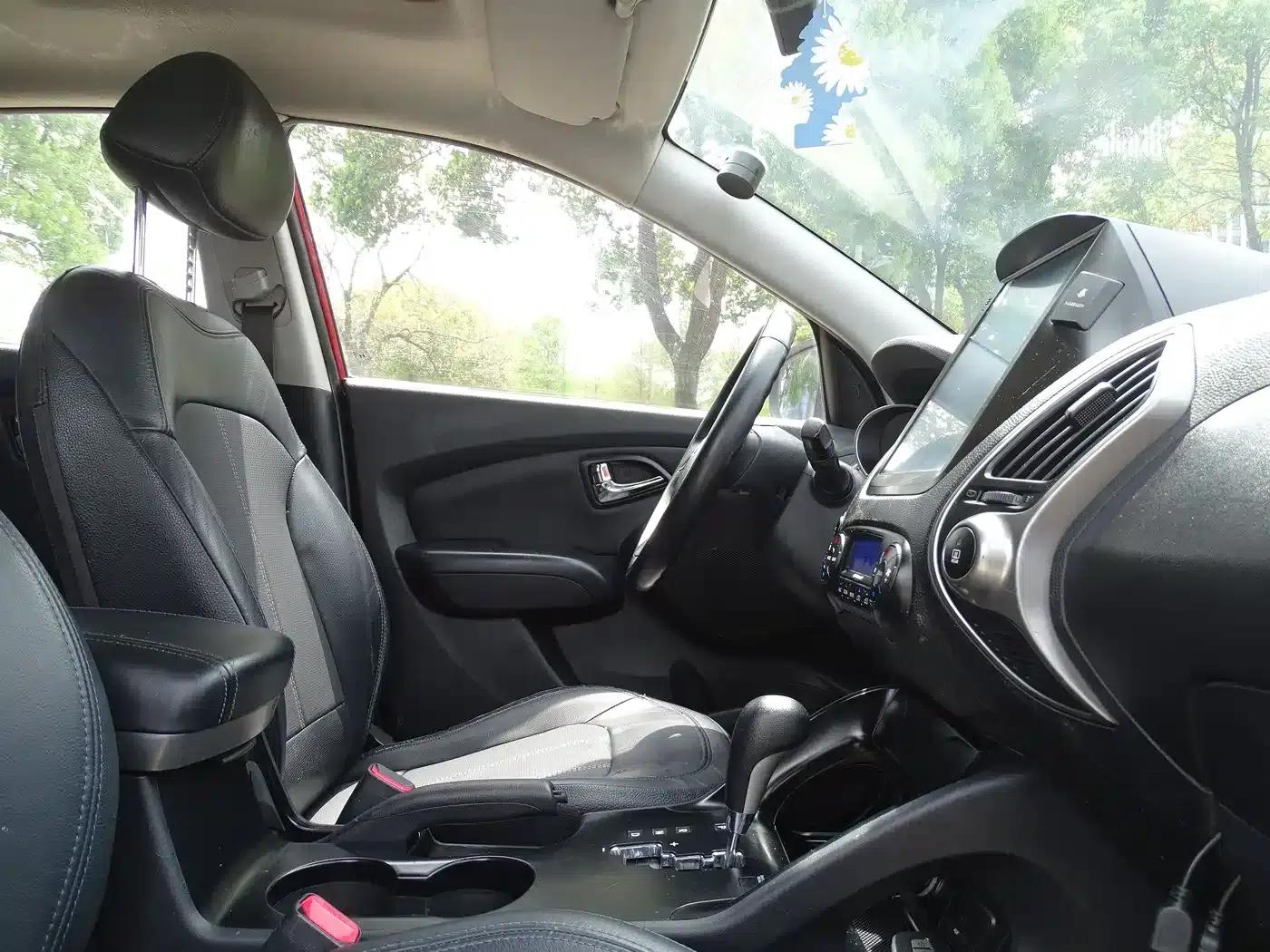 Beijing Hyundai ix35 2010 2.0L Automatic 2WD Elite GLS — миниатюра 32