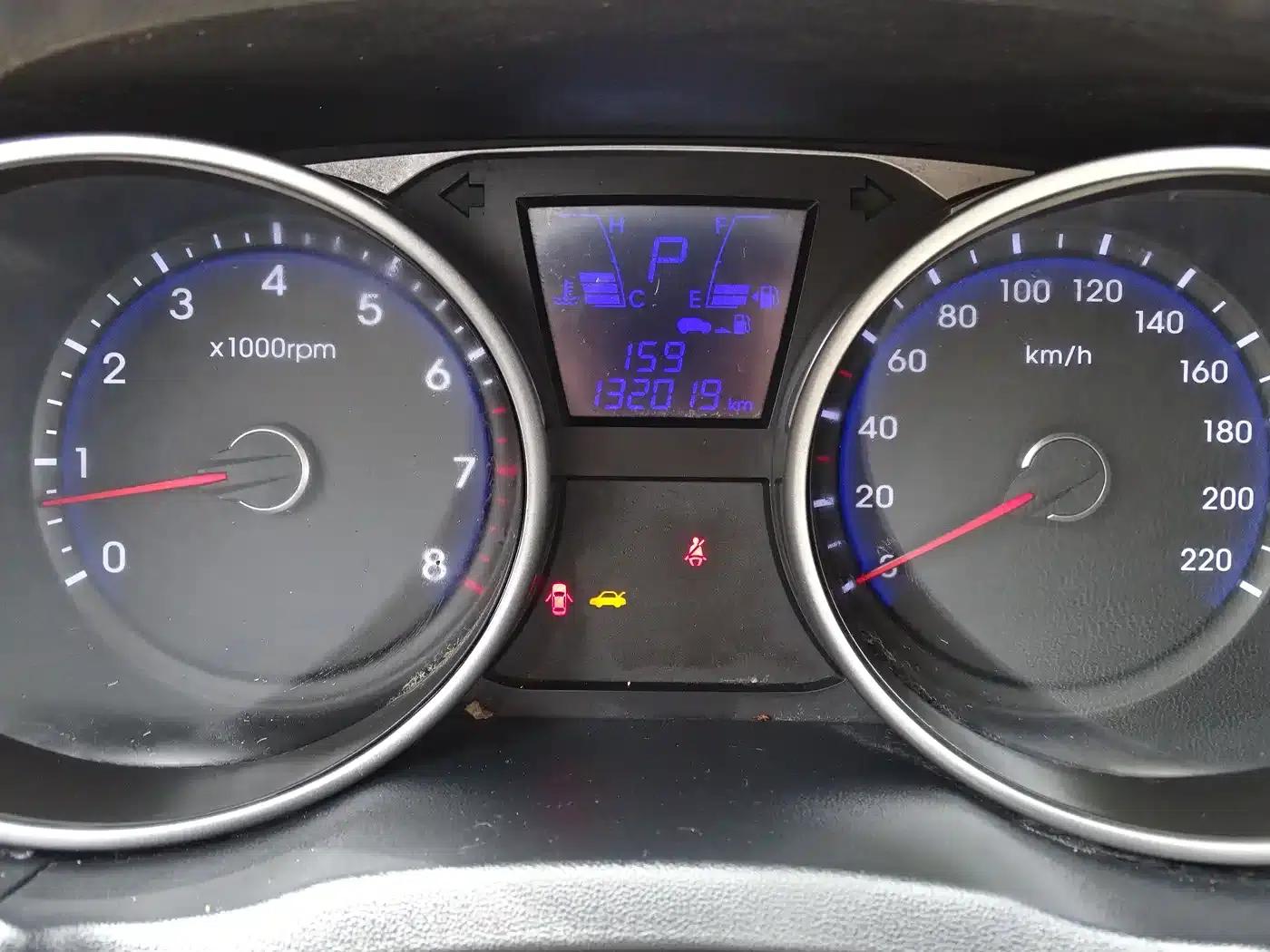 Beijing Hyundai ix35 2010 2.0L Automatic 2WD Elite GLS — миниатюра 41