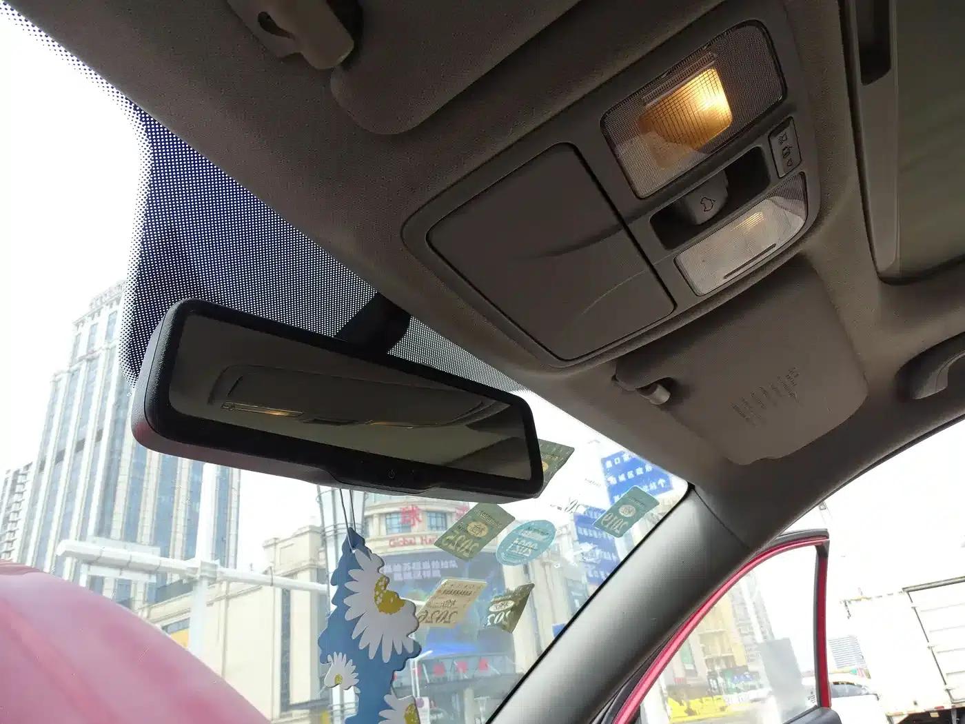 Beijing Hyundai ix35 2010 2.0L Automatic 2WD Elite GLS — миниатюра 43