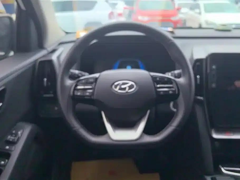 Beijing Hyundai ix35 2021 2.0L Automatic 2WD GLS Leading Edition — миниатюра 15
