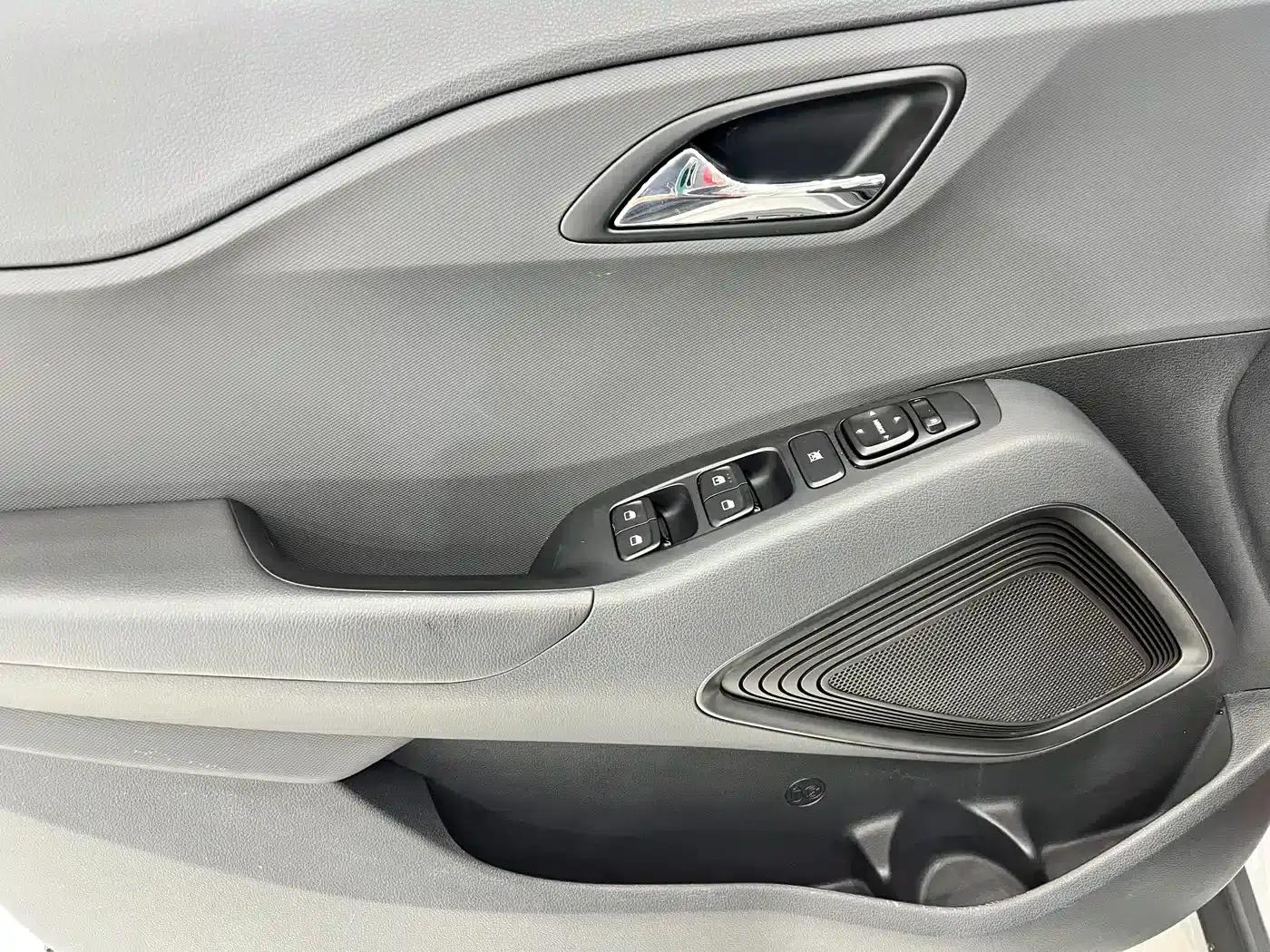 Beijing Hyundai ix35 2021 240TGDi DCT 2WD GLS Leading Edition — миниатюра 8