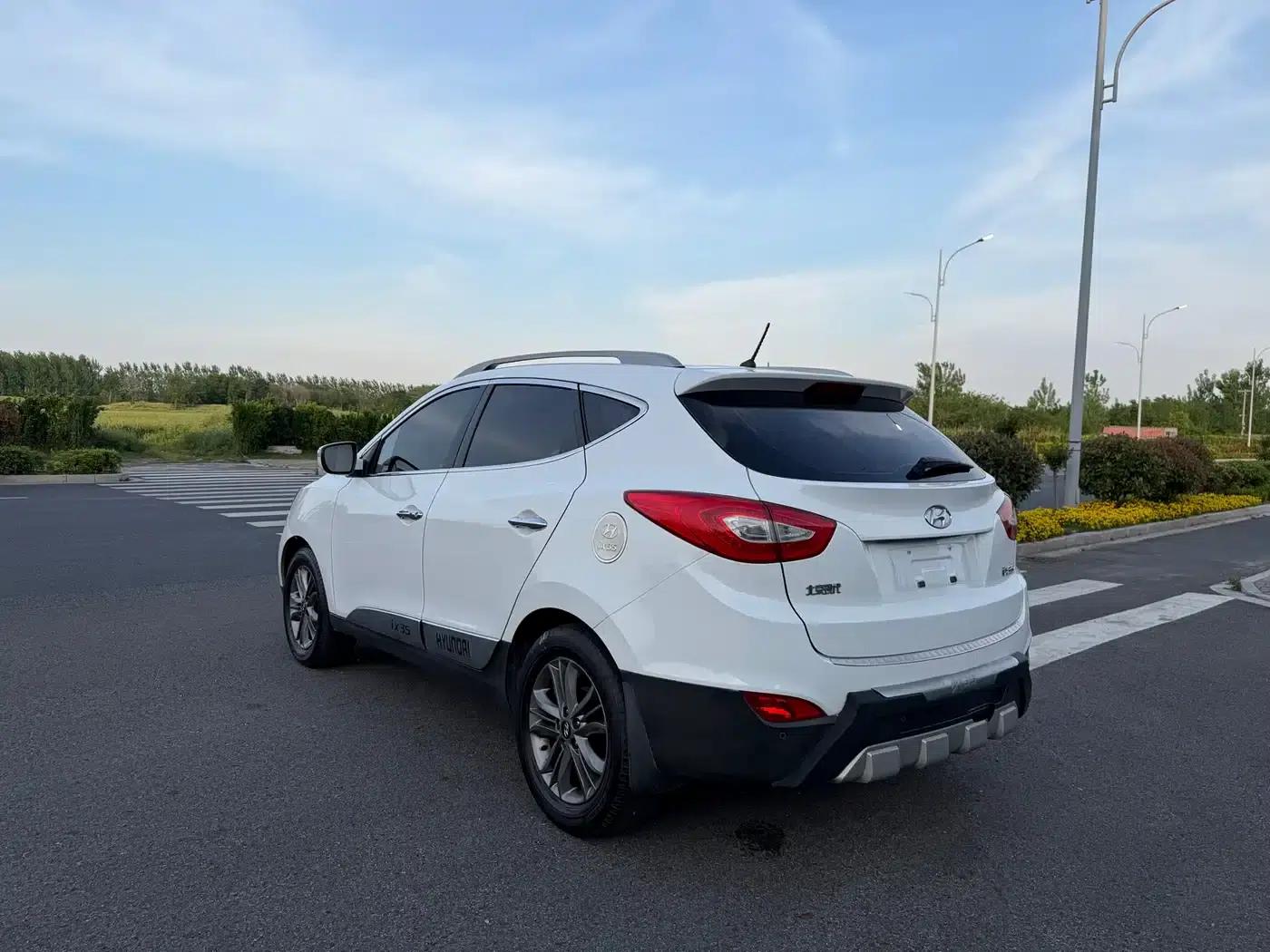 Beijing Hyundai ix35 2013 2.0L Automatic 2WD Smart GLS (National IV Emission Standard) — миниатюра 7