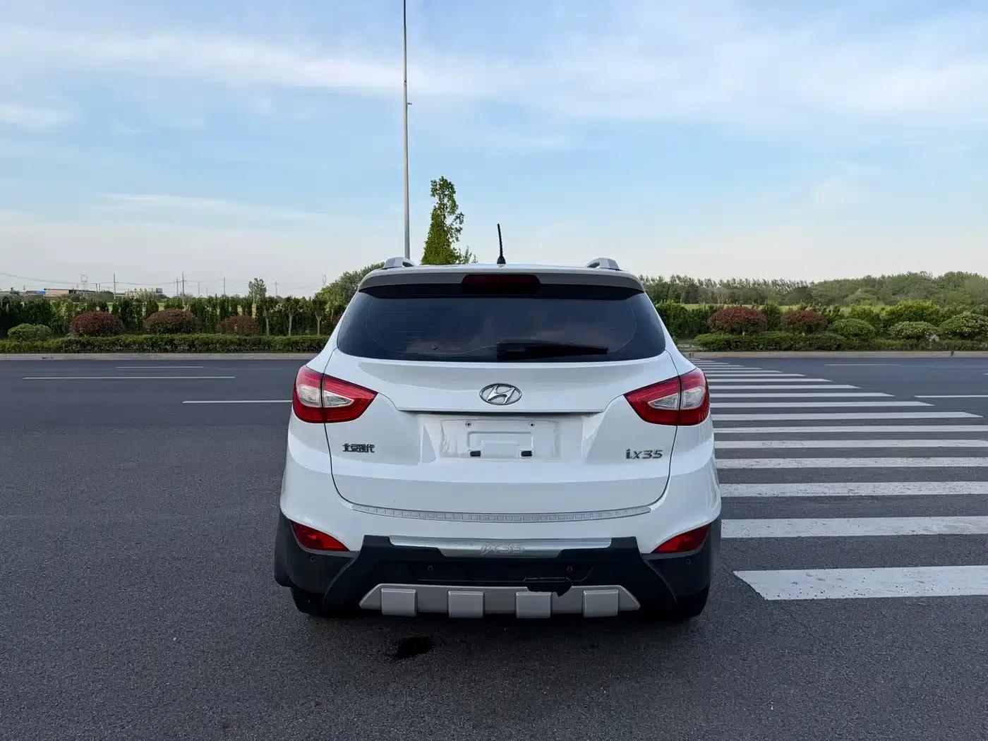 Beijing Hyundai ix35 2013 2.0L Automatic 2WD Smart GLS (National IV Emission Standard) — миниатюра 8