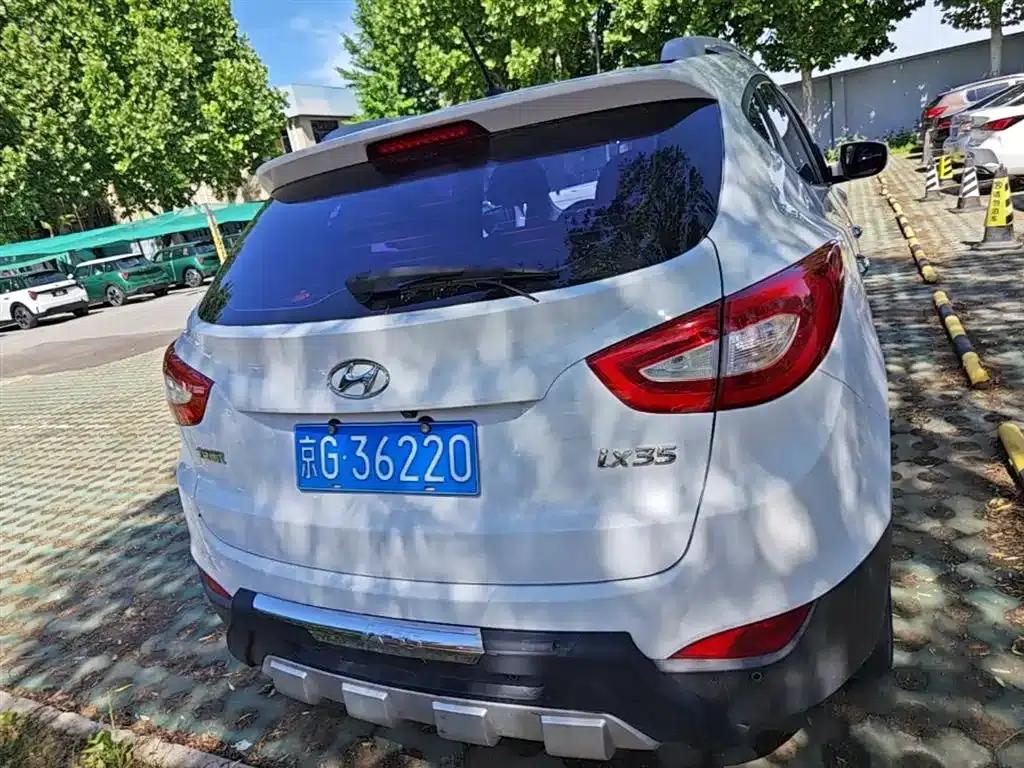 Beijing Hyundai ix35 2013 2.0L Automatic 2WD Smart GLS (National V Emission Standard) — миниатюра 10
