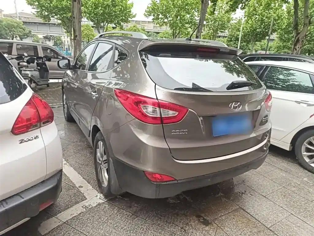 Beijing Hyundai ix35 2013 2.0L Automatic 2WD Leading Edition GLX (National V Emission Standard) — миниатюра 5