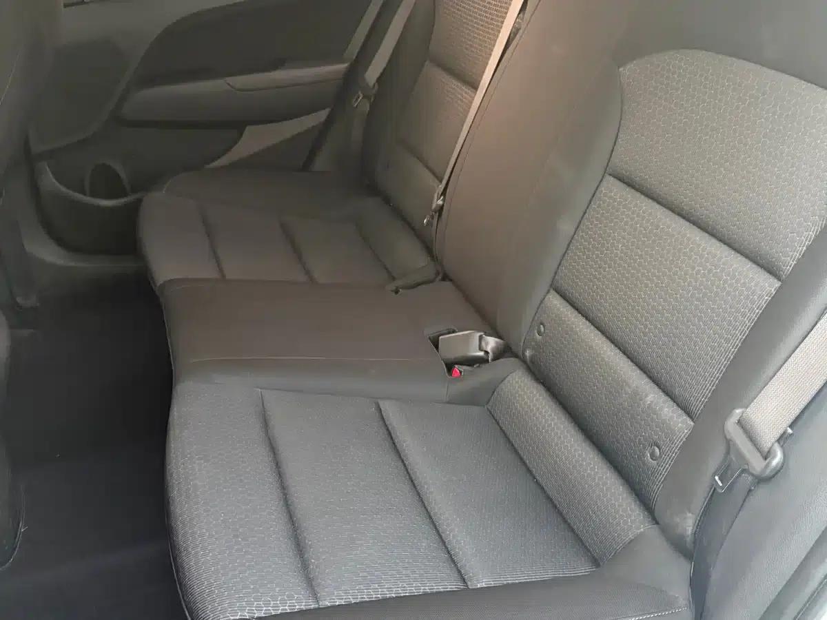 Hyundai Elantra 2016 1.6L Automatic Smart Elite Edition — миниатюра 15