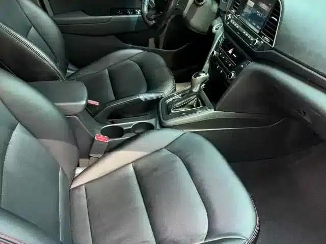 Hyundai Elantra 2018 1.4T Dual-Clutch Dynamic & Vitality Edition — миниатюра 12