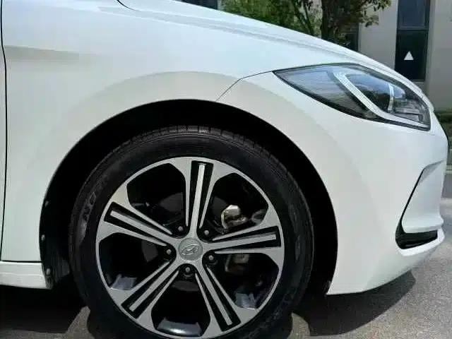 Hyundai Elantra 2018 1.4T Dual-Clutch Dynamic & Vitality Edition — миниатюра 7