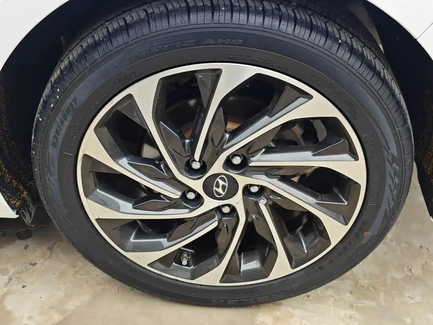 Hyundai Elantra 2020 1.4T Dual-Clutch Dynamic & Vitality Edition — миниатюра 8