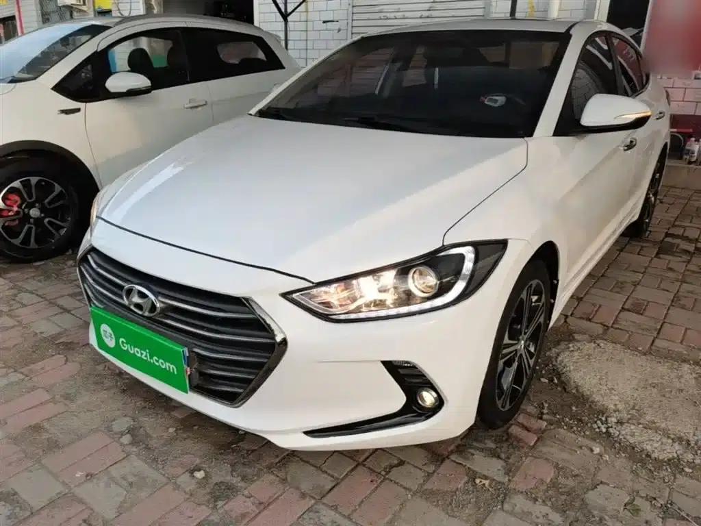 Hyundai Elantra 2018 1.4T Dual-Clutch Dynamic & Vitality Edition — миниатюра 2
