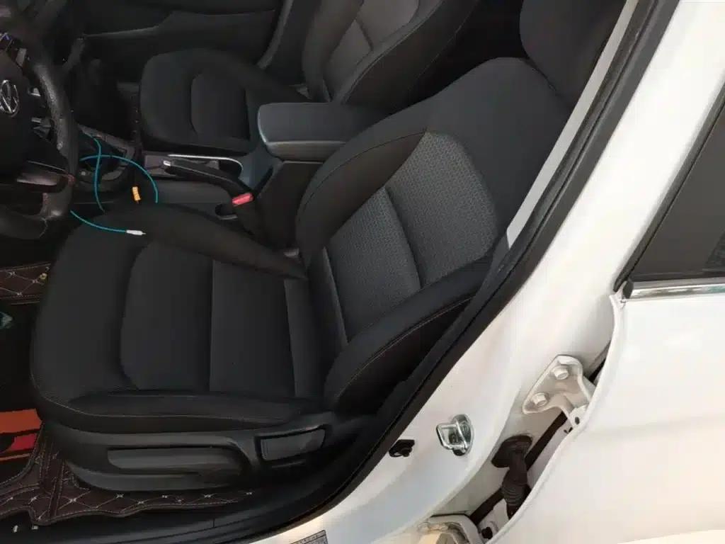 Hyundai Elantra 2018 1.4T Dual-Clutch Dynamic & Vitality Edition — миниатюра 15