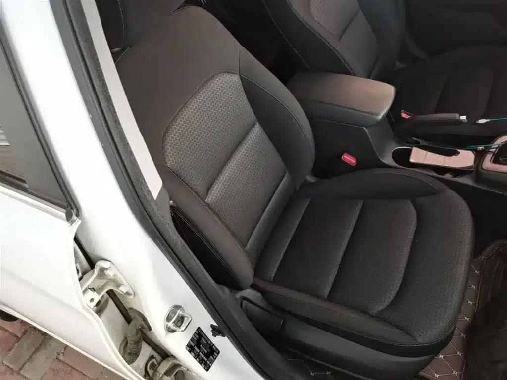 Hyundai Elantra 2018 1.4T Dual-Clutch Dynamic & Vitality Edition — миниатюра 25