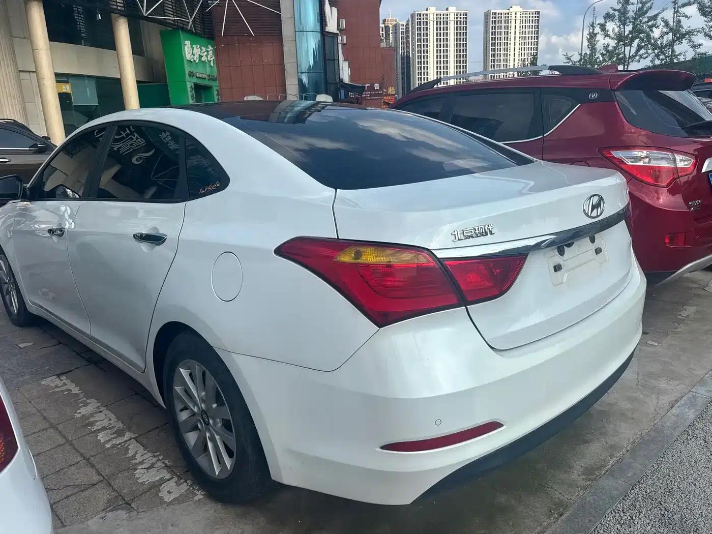2014 Mistra 1.8L Automatic Intelligent GLS — миниатюра 5