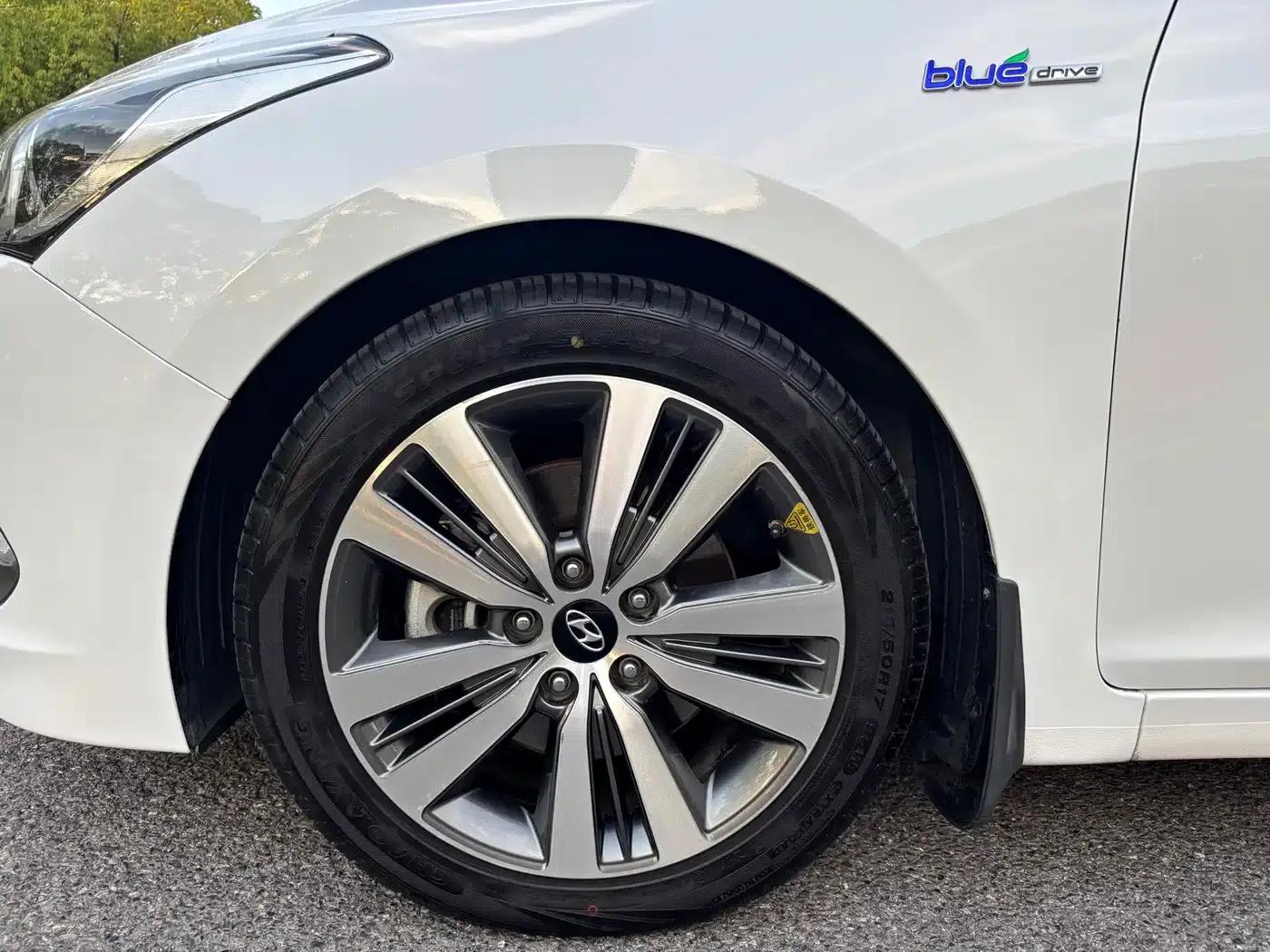 Hyundai Mistra 2016 1.6T Automatic Intelligent GLS — миниатюра 8