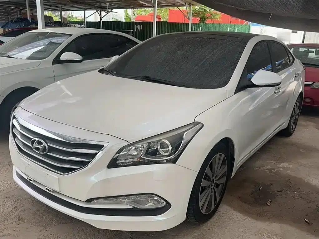 Hyundai Mistra 2016 1.8L Automatic Premium DLX — миниатюра 1