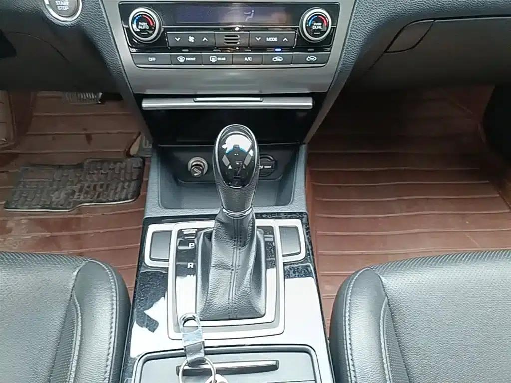 2014 Mistra 1.8L Automatic Intelligent GLS — миниатюра 14
