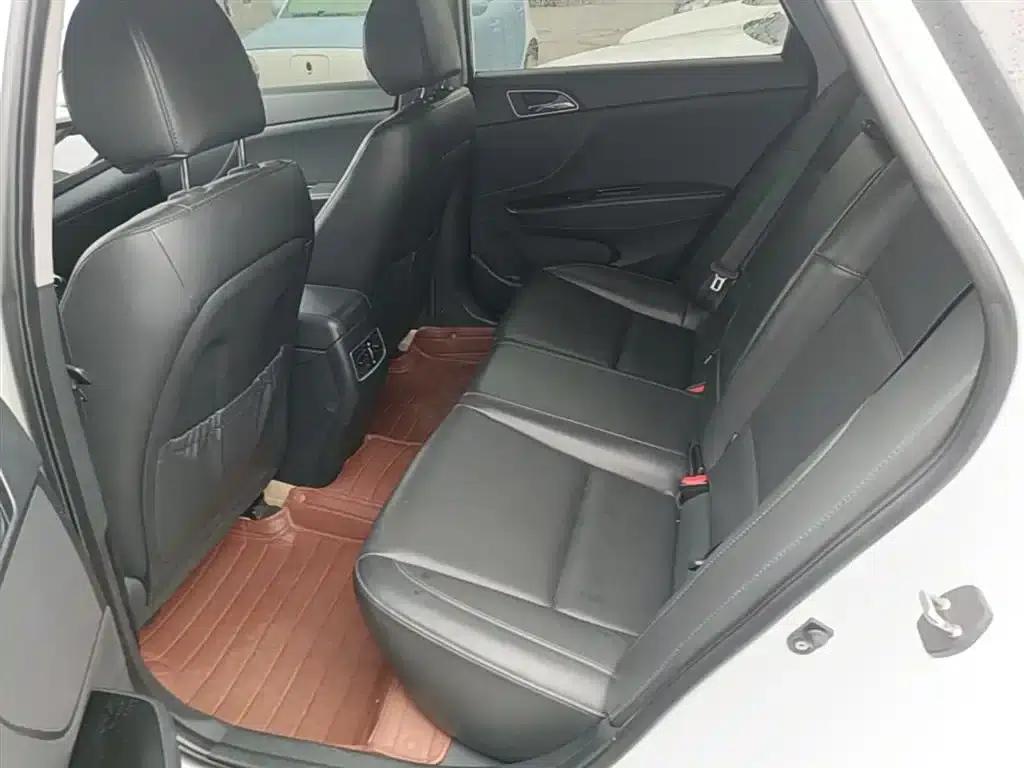 2014 Mistra 1.8L Automatic Intelligent GLS — миниатюра 17