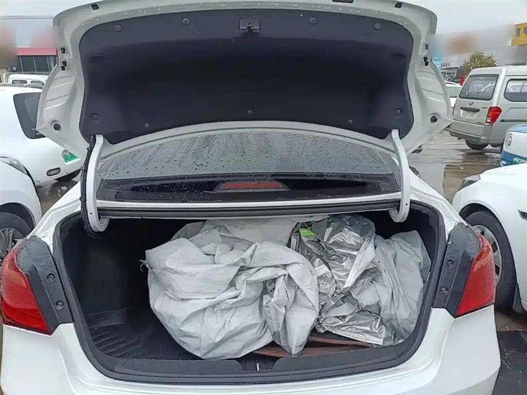 2014 Mistra 1.8L Automatic Intelligent GLS — миниатюра 19