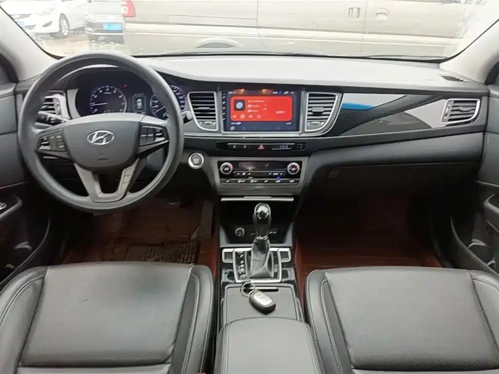 2014 Mistra 1.8L Automatic Intelligent GLS — миниатюра 10
