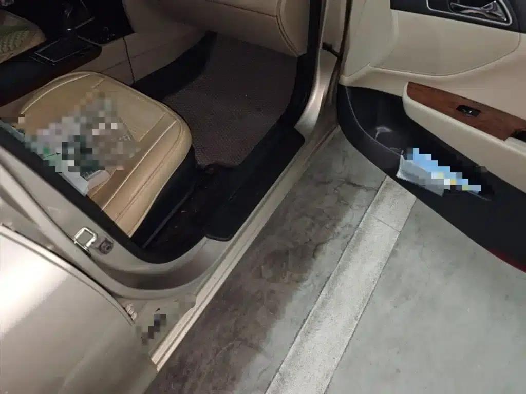 2014 Mistra 1.8L Automatic Premium DLX — миниатюра 20