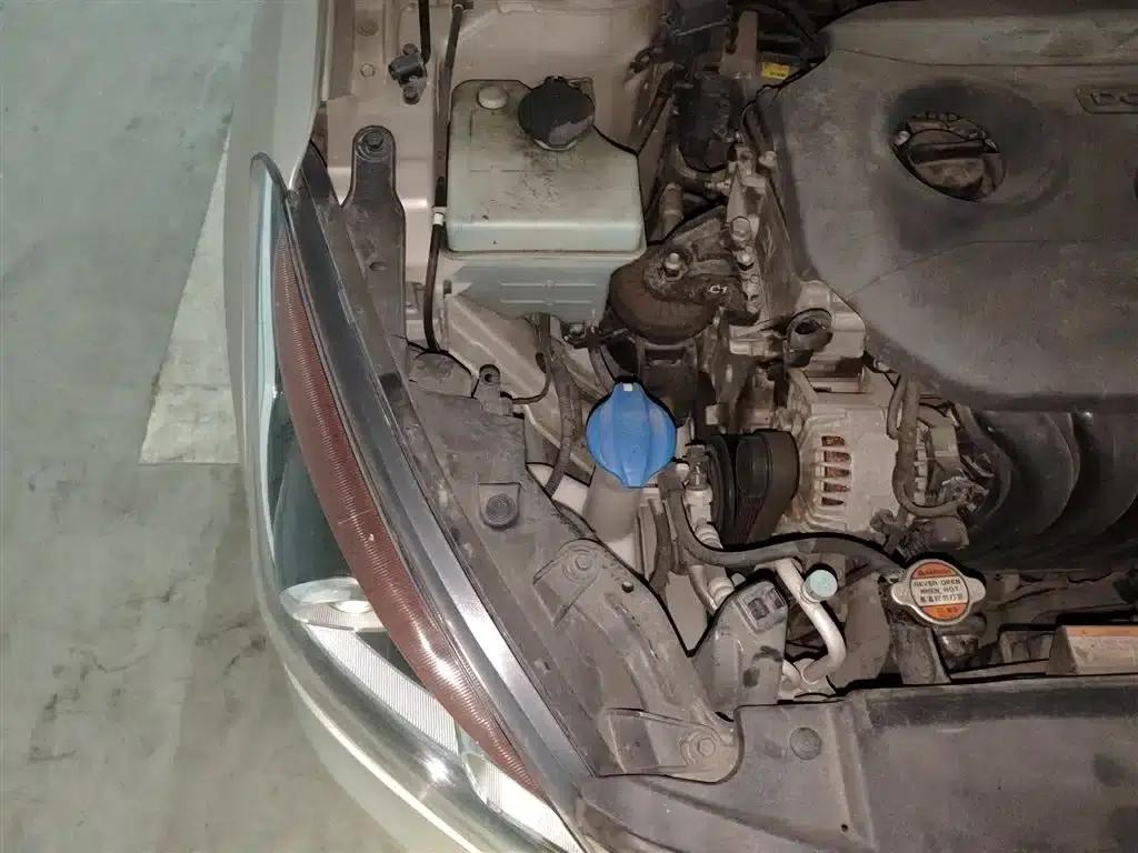 2014 Mistra 1.8L Automatic Premium DLX — миниатюра 21