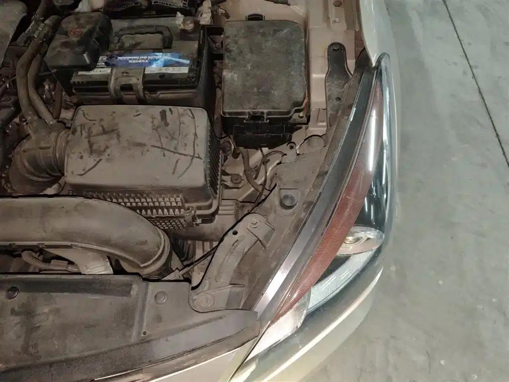 2014 Mistra 1.8L Automatic Premium DLX — миниатюра 22