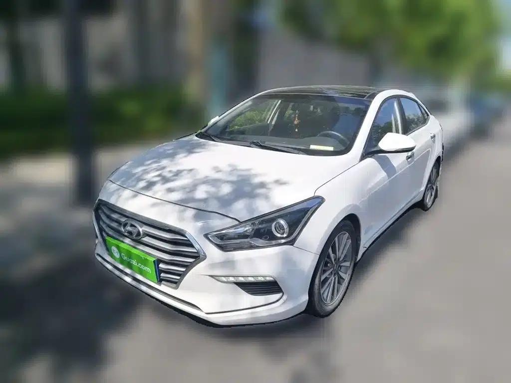 Hyundai Mistra 2017 1.8L Automatic Premium DLX (National V Emission Standard) — миниатюра 1