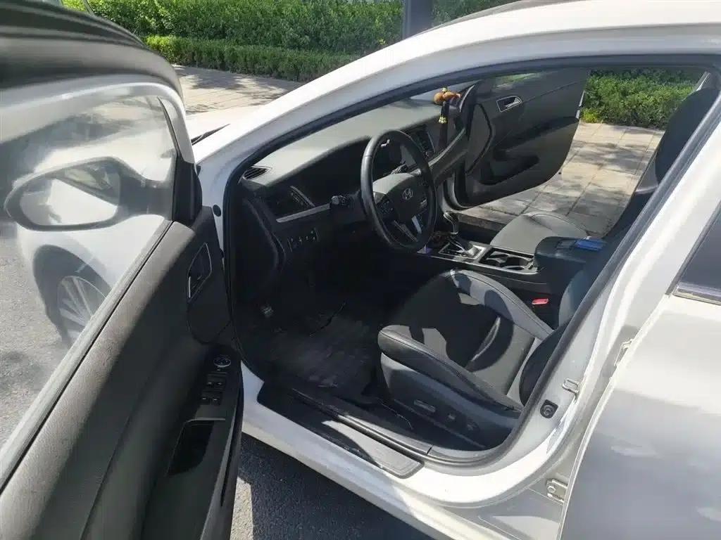 Hyundai Mistra 2017 1.8L Automatic Premium DLX (National V Emission Standard) — миниатюра 14