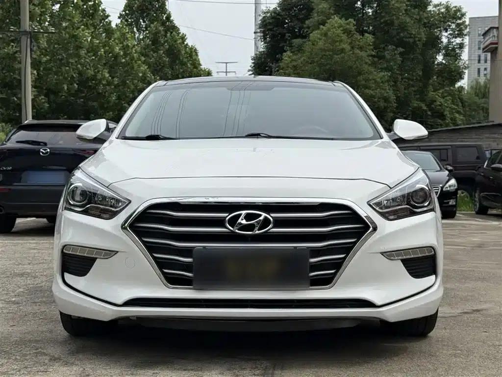 Hyundai Mistra 2017 1.8L Automatic Intelligent GLS (National V Emission Standard) — миниатюра 6