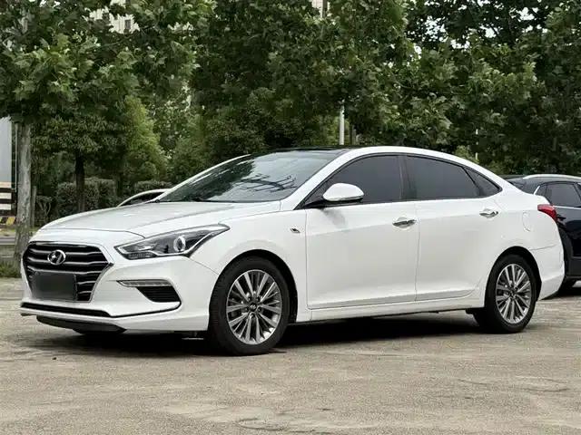 Hyundai Mistra 2017 1.8L Automatic Intelligent GLS (National V Emission Standard)