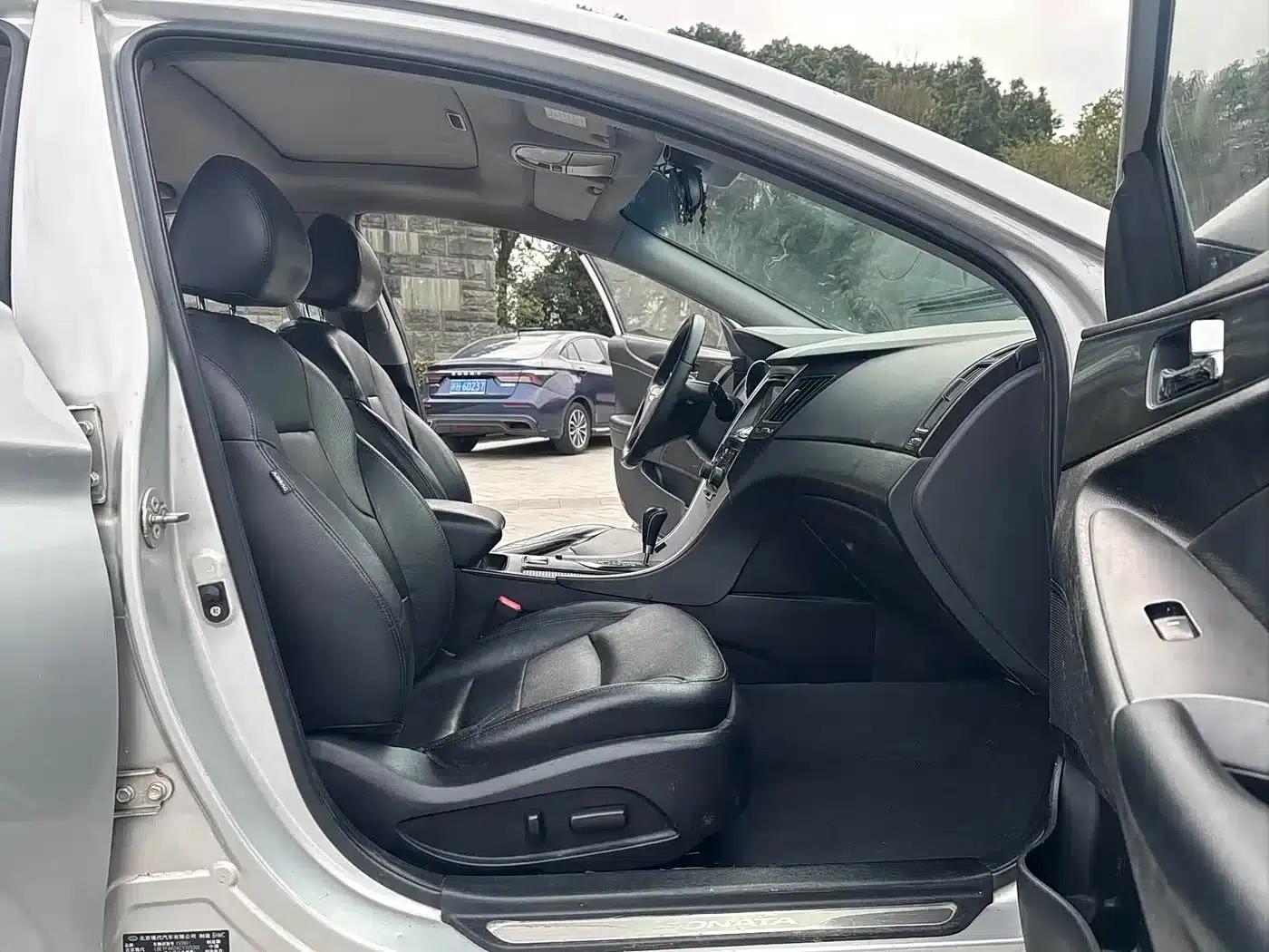 Sonata 2013 2.0L Automatic Luxury Edition — миниатюра 10