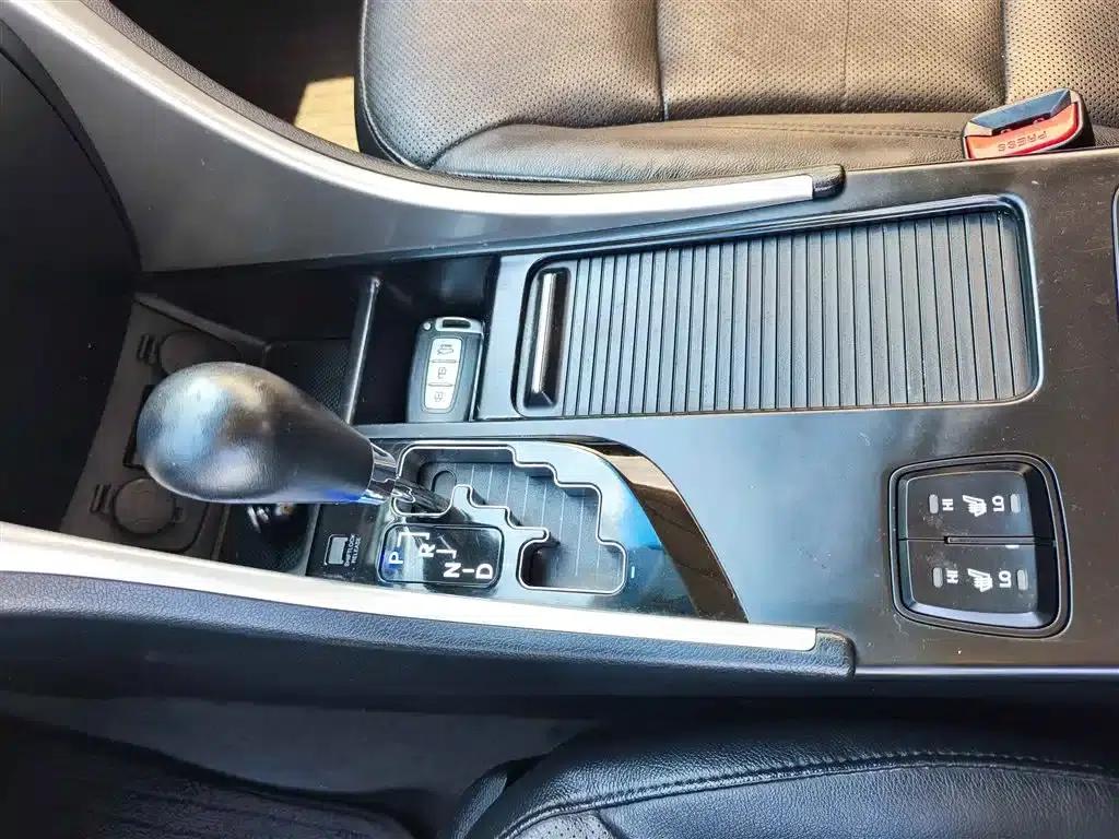 Sonata 2013 2.0L Automatic Premium Edition — миниатюра 16