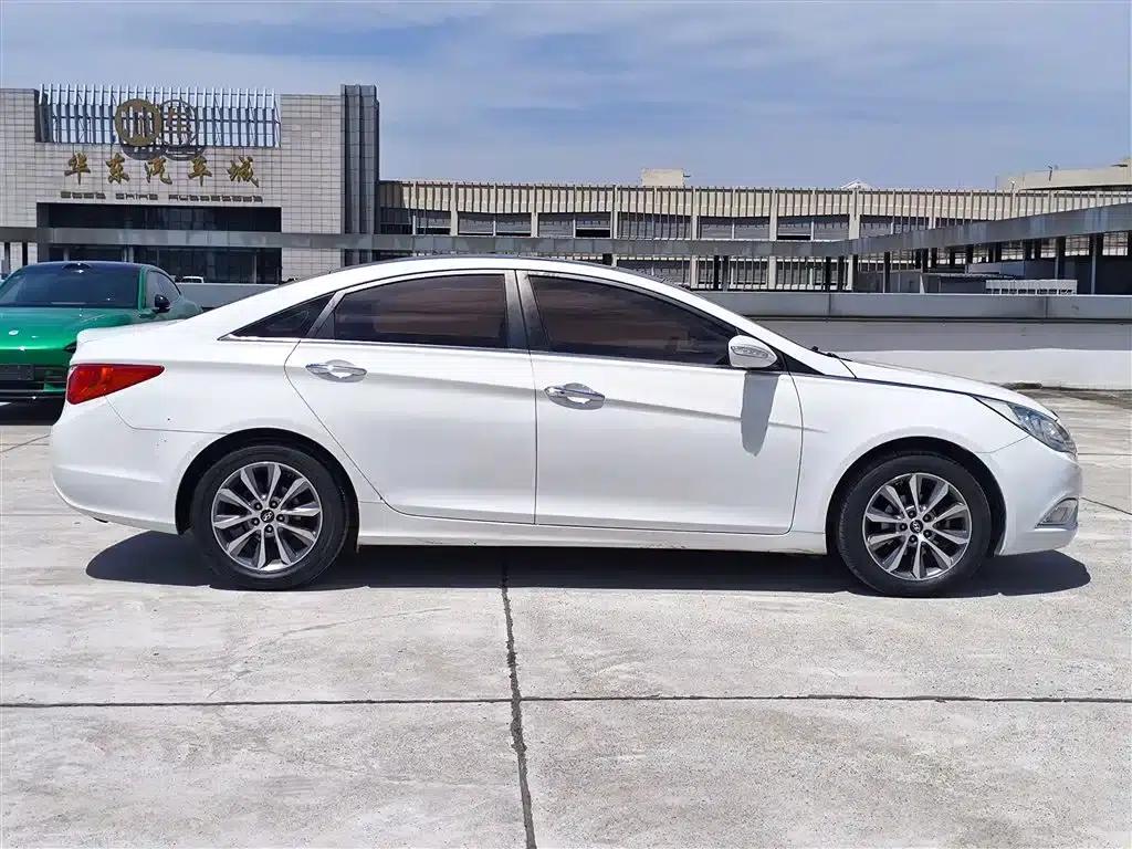 Sonata 2013 2.0L Automatic Premium Edition — миниатюра 7
