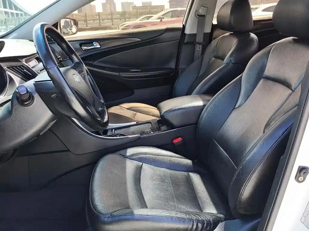 Sonata 2013 2.0L Automatic Premium Edition — миниатюра 9