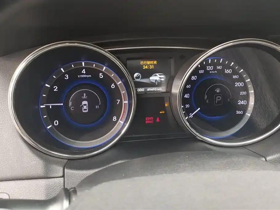 Sonata 2014 2.0L Automatic Luxury Edition — миниатюра 14