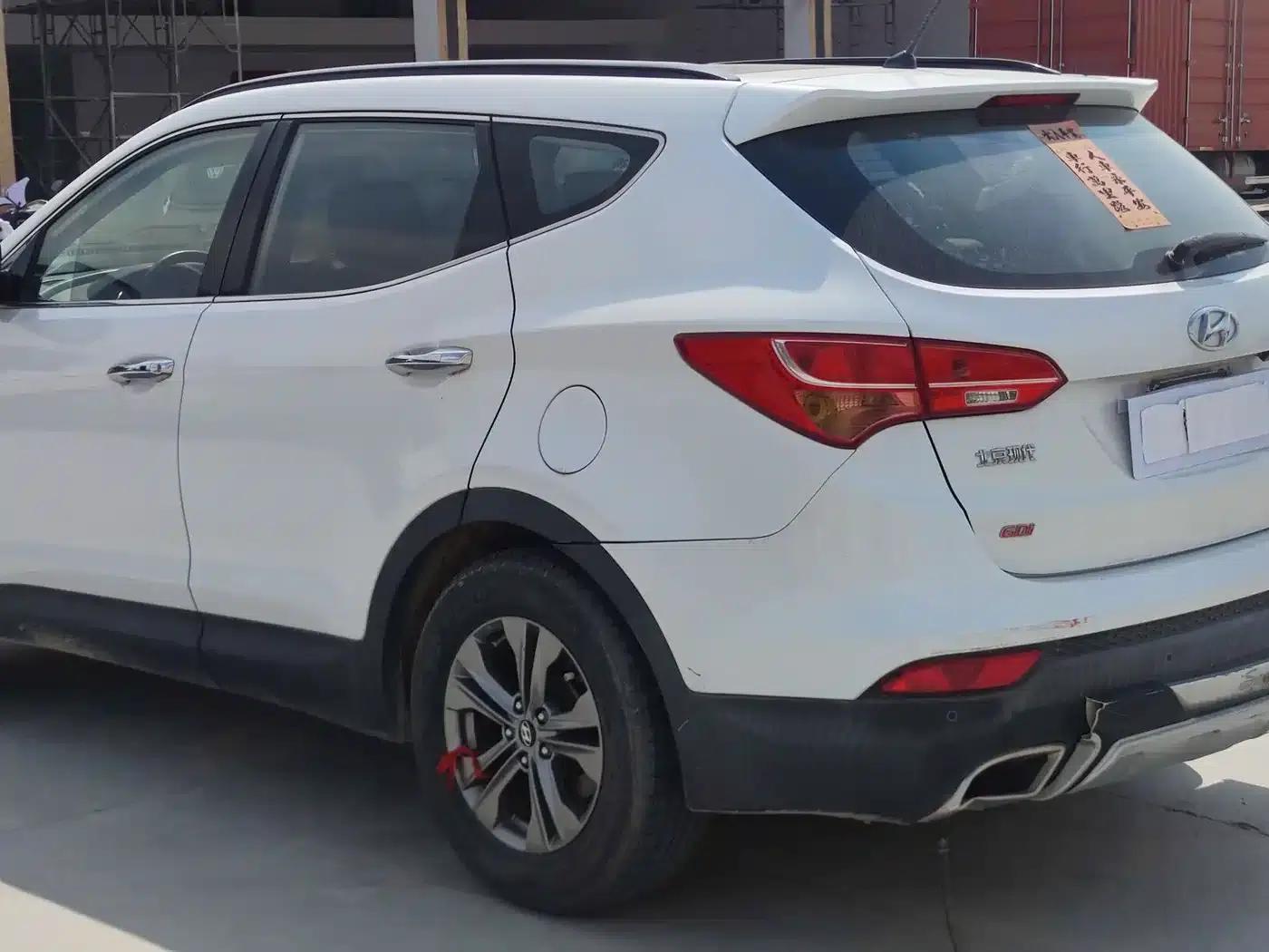 Santa Fe 2013 2.4L Automatic 2WD Smart Edition — миниатюра 18