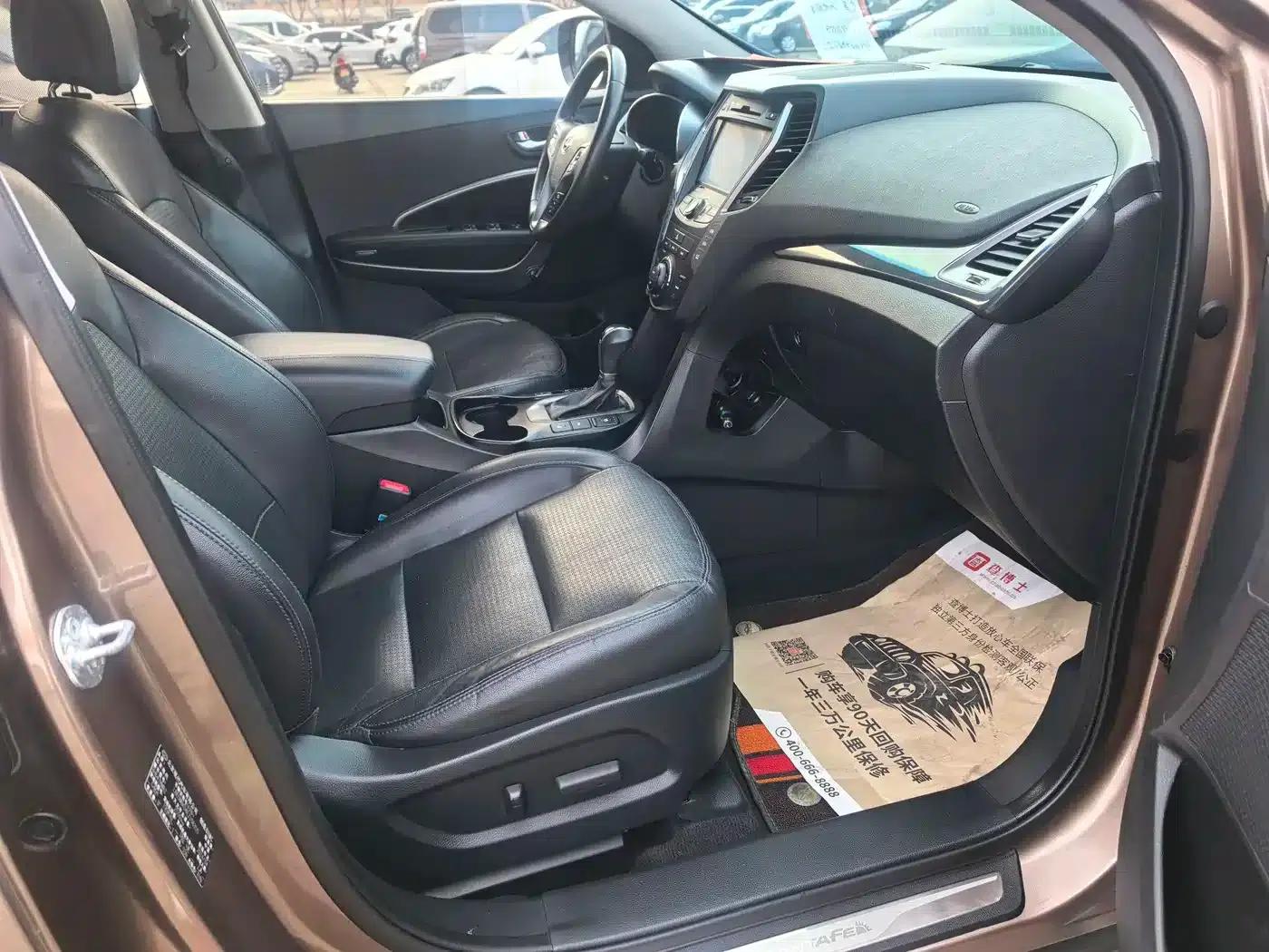 Santa Fe 2013 2.0T Automatic 4WD Top-of-the-line Model — миниатюра 9