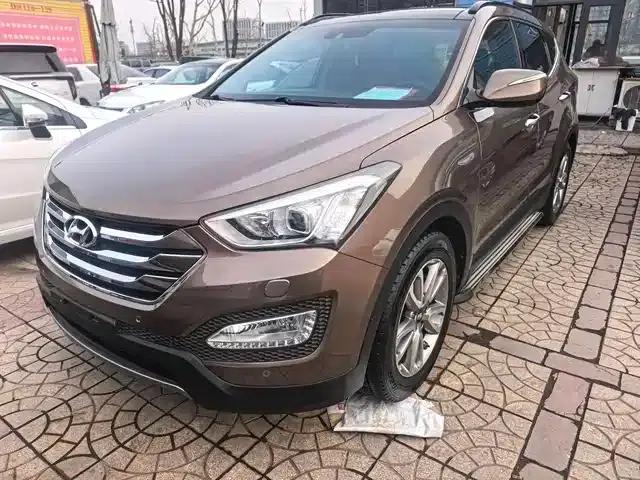 Santa Fe 2013 2.0T Automatic 4WD Top-of-the-line Model