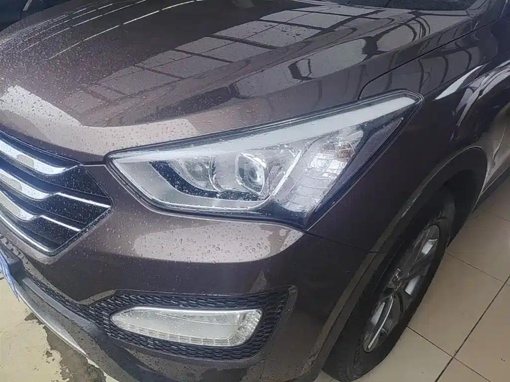 Santa Fe 2013 2.4L Automatic 2WD Smart Edition — миниатюра 24