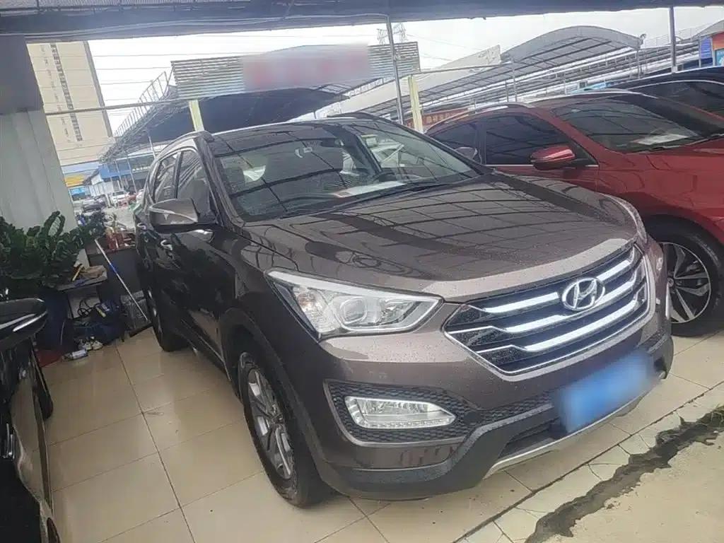 Santa Fe 2013 2.4L Automatic 2WD Smart Edition — миниатюра 4