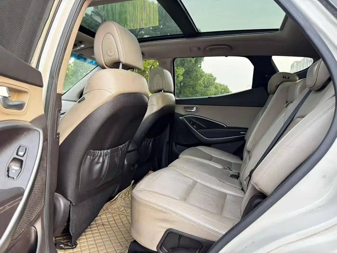 Santa Fe Imported 2013 3.0L 4WD Flagship Edition 7-Seater Euro V — миниатюра 6