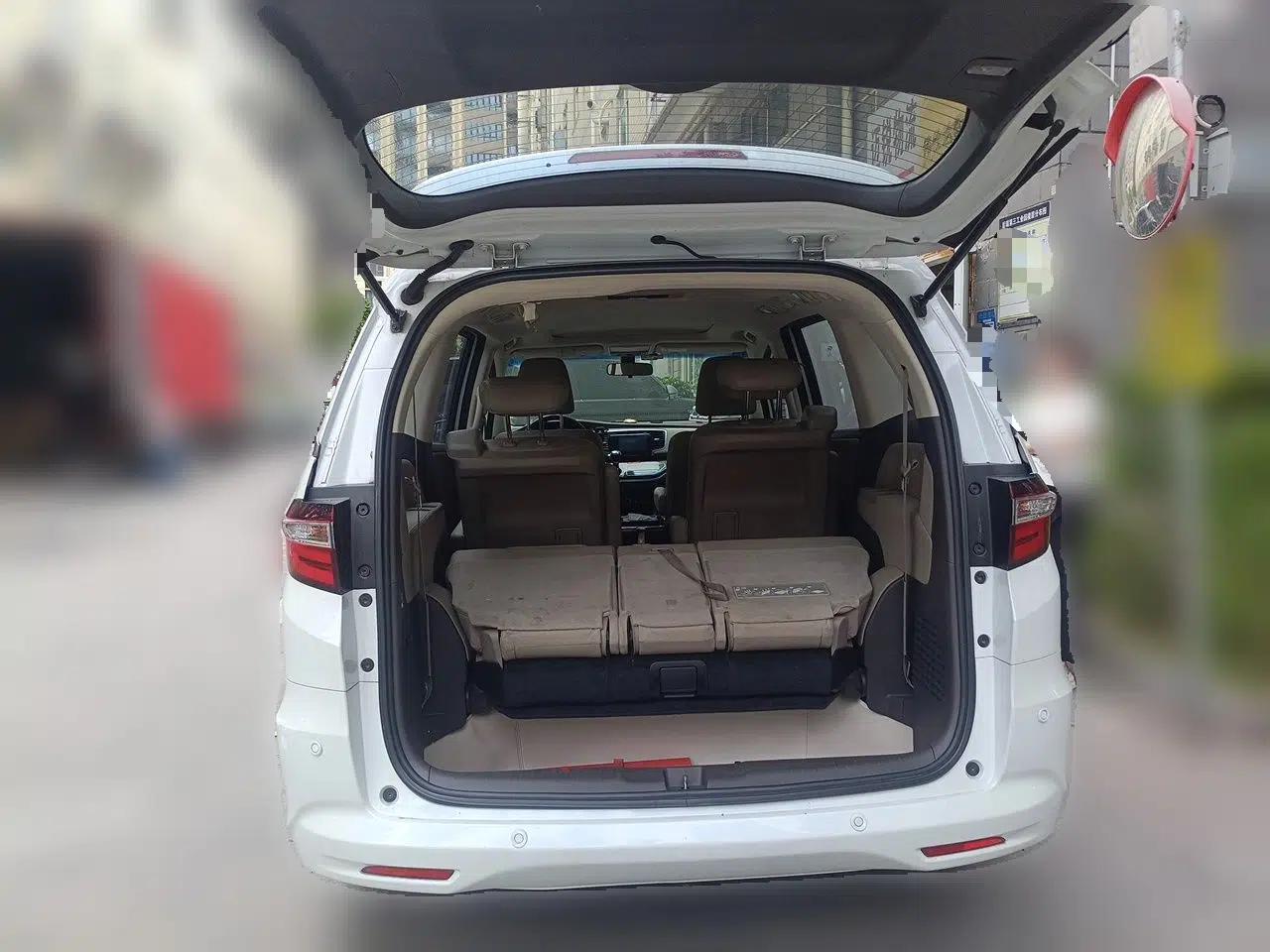 Honda Odyssey 2017 2.4L Luxury Edition — миниатюра 20