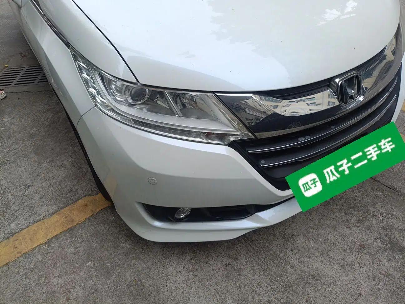 Honda Odyssey 2017 2.4L Luxury Edition — миниатюра 7